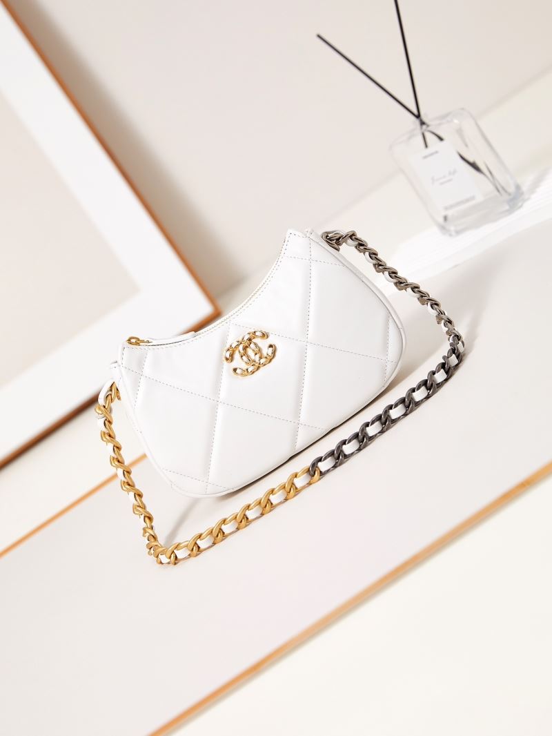 Ch**el hobo bags